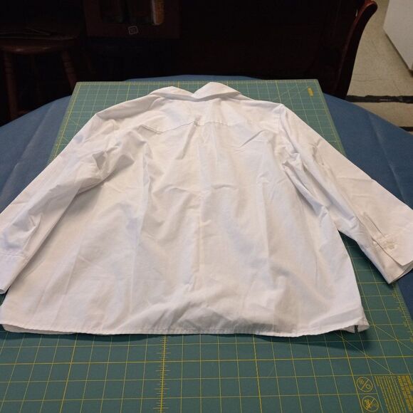 Studio Works white Top - Picture 5 of 6